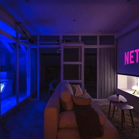 Oasis Chic - Spa Prive & Cinema Reims Ngoại thất bức ảnh